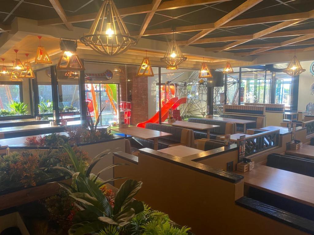Garden Court Morningside Sandton Joanesburgo Exterior foto